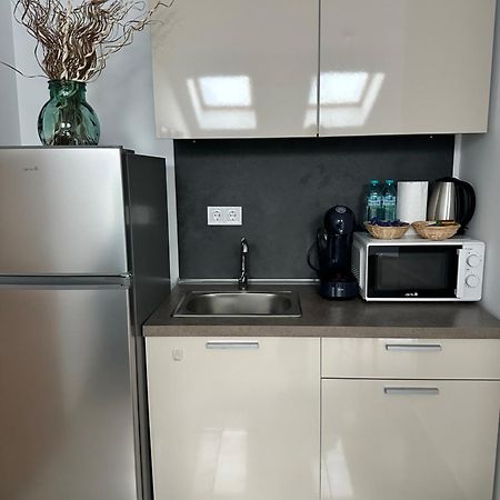 Blue Central Apartment เวลีคอเทอร์โนโว ภายนอก รูปภาพ