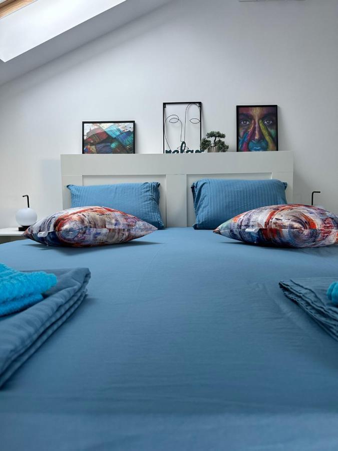 Blue Central Apartment เวลีคอเทอร์โนโว ภายนอก รูปภาพ