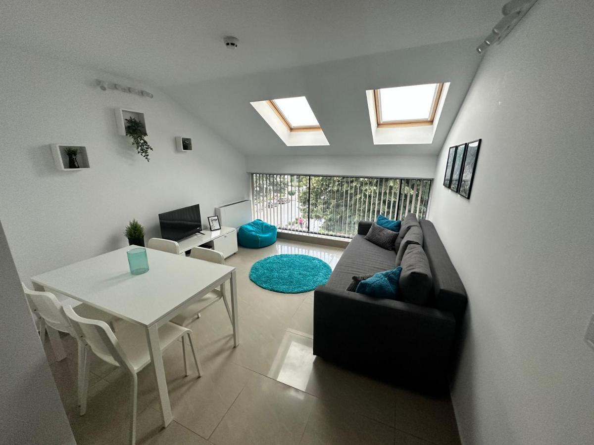 Blue Central Apartment เวลีคอเทอร์โนโว ภายนอก รูปภาพ